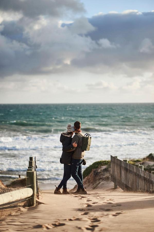Lon Retreat Hotel Point Lonsdale Bagian luar foto
