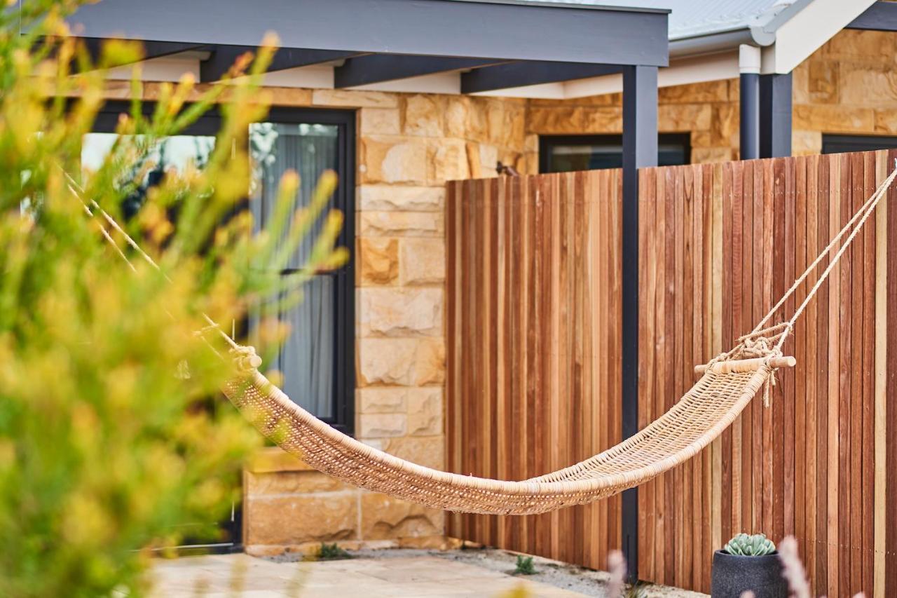 Lon Retreat Hotel Point Lonsdale Bagian luar foto